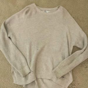 Small women’s Hollister sweater.